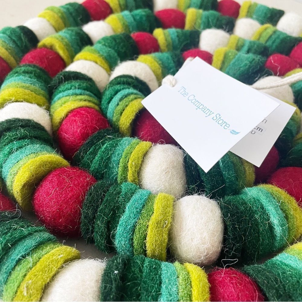 The Company Store NWT Christmas Holiday Wool Garland - Picture 3 of 5